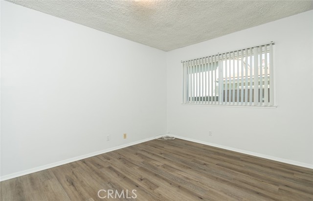 Detail Gallery Image 20 of 44 For 11014 Leolang, Sunland,  CA 91040 - 3 Beds | 1/1 Baths