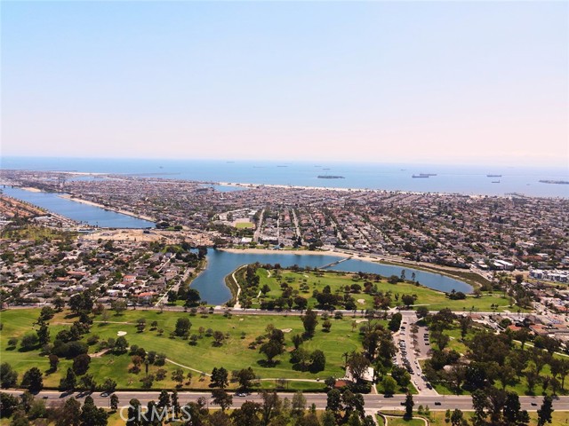 385 Park Avenue, Long Beach CA: https://media.crmls.org/medias/1fdbcd2a-e58d-4e1a-97ce-fdb02cca3a89.jpg