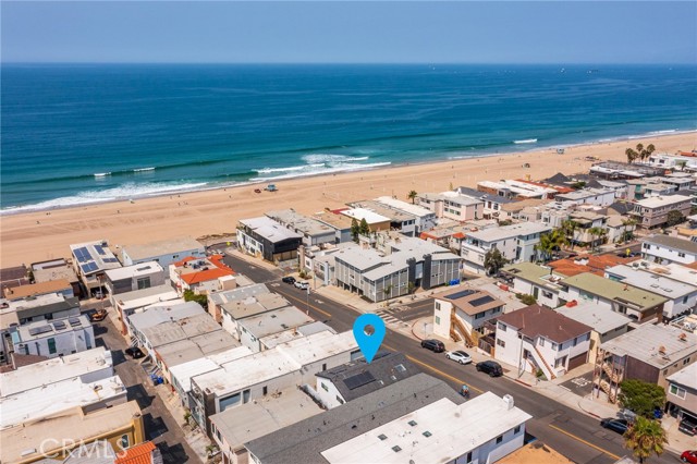 Detail Gallery Image 7 of 42 For 208 Marine Ave, Manhattan Beach,  CA 90266 - 3 Beds | 2 Baths