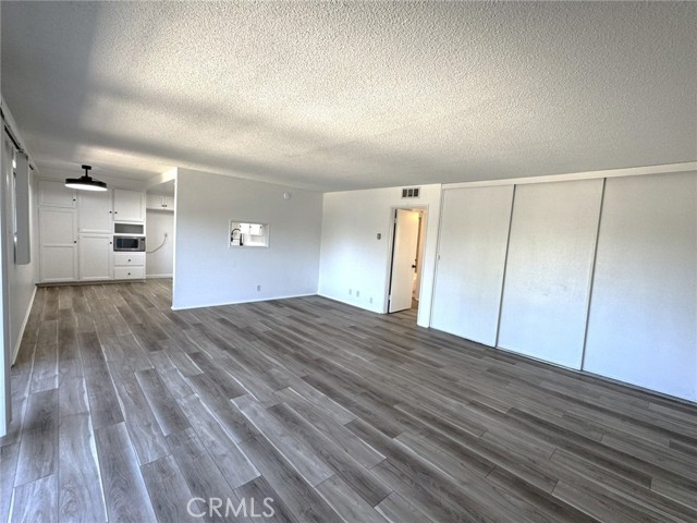 Detail Gallery Image 9 of 23 For 14919 S Normandie Ave #18,  Gardena,  CA 90247 - 2 Beds | 1 Baths