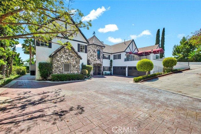 Detail Gallery Image 1 of 54 For 1532 Kensing Ln, North Tustin,  CA 92705 - 5 Beds | 6/2 Baths