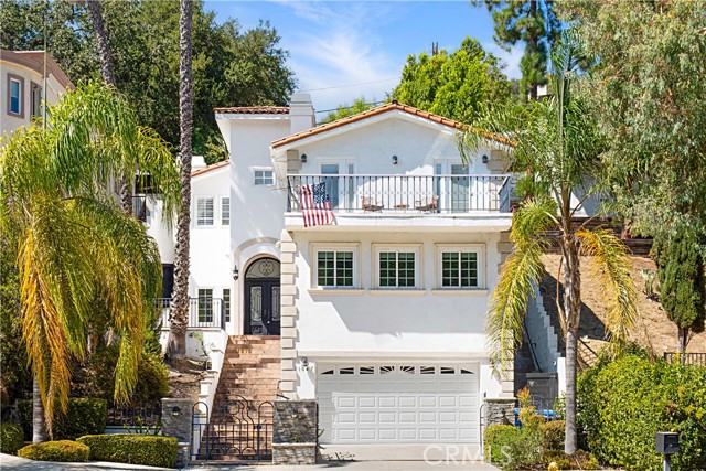 Detail Gallery Image 1 of 37 For 21047 Dumetz Rd, Woodland Hills,  CA 91364 - 4 Beds | 5 Baths