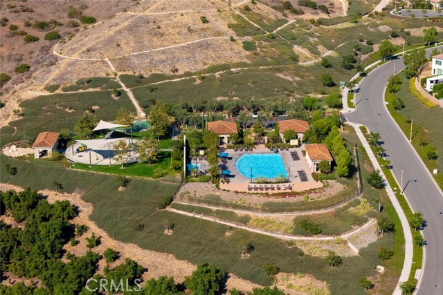 Detail Gallery Image 35 of 38 For 107 Somera, Irvine,  CA 92602 - 4 Beds | 3 Baths