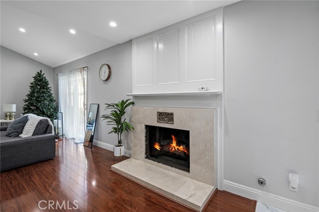 Detail Gallery Image 7 of 37 For 72 Cape Cod, Irvine,  CA 92620 - 4 Beds | 2/1 Baths