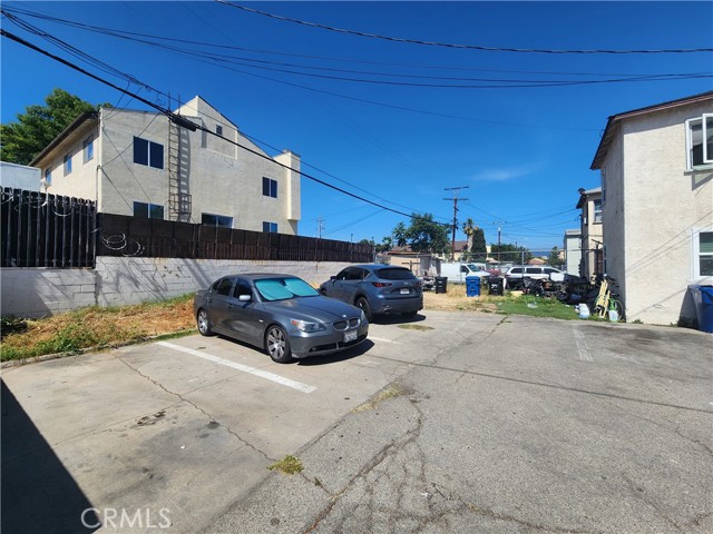 Detail Gallery Image 7 of 8 For 11633 Friar St, North Hollywood,  CA 91606 - – Beds | – Baths
