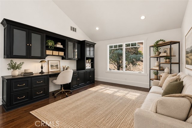 24305 Bridle Trail photo 20