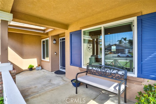 Detail Gallery Image 2 of 30 For 916 Big Spring Ct, Corona,  CA 92878 - 4 Beds | 2 Baths