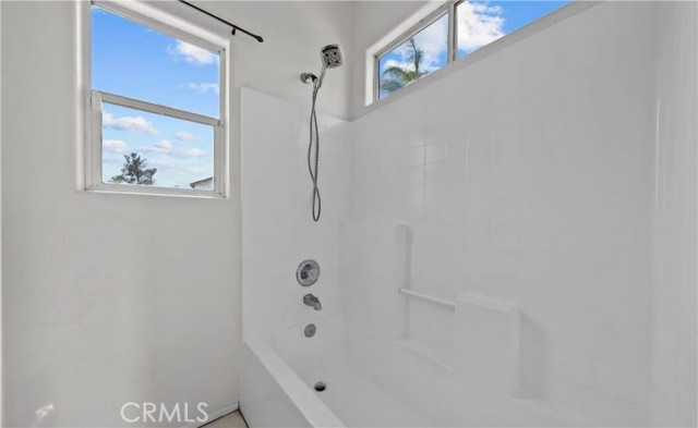 Detail Gallery Image 8 of 11 For 27185 White Ct, Menifee,  CA 92585 - 3 Beds | 2 Baths