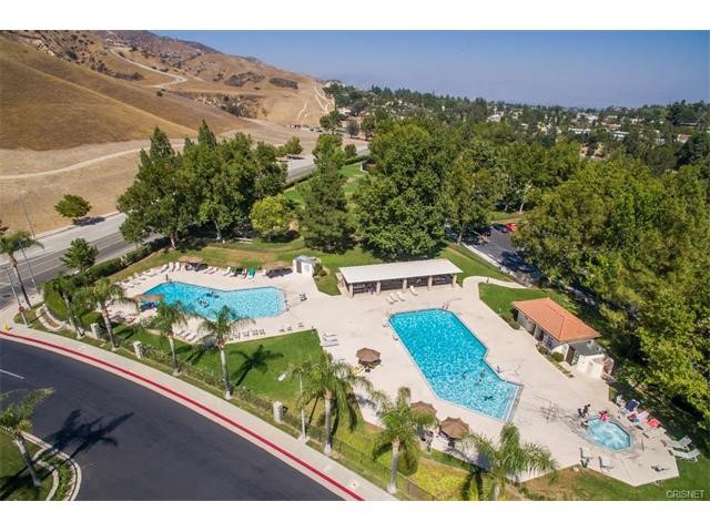 19538 Crystal Ridge Lane, Porter Ranch CA: https://media.crmls.org/medias/1fe1559e-b9b4-49c8-a553-4a04d2044517.jpg