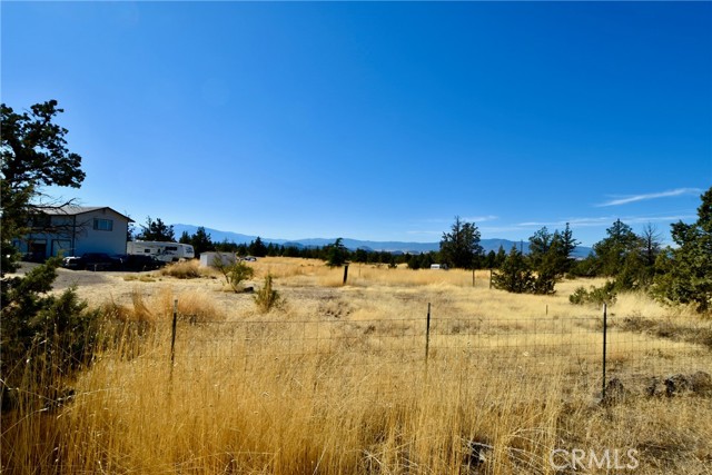 Detail Gallery Image 13 of 28 For 6307 Dolomite, Montague,  CA 96064 - 2 Beds | 2 Baths