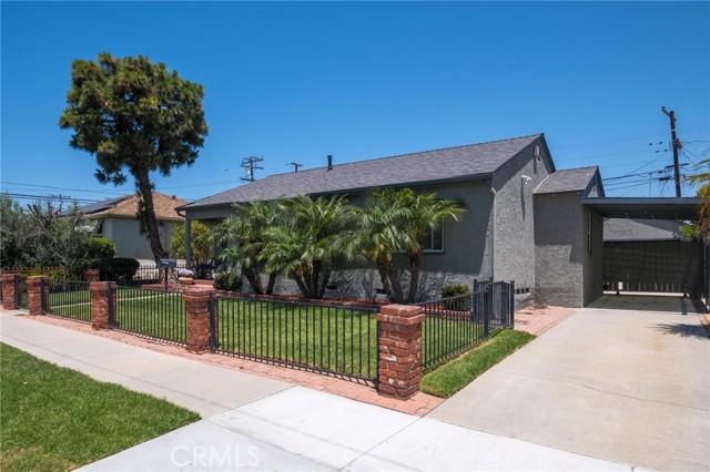 5353 W 121st Street, Hawthorne CA: https://media.crmls.org/medias/1fe2e51d-b4ba-49ba-96d9-ae5e5ded235e.jpg