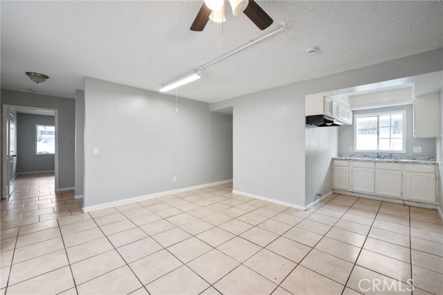 Detail Gallery Image 7 of 20 For 213 E 87th Pl, Los Angeles,  CA 90003 - – Beds | – Baths