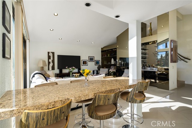 Detail Gallery Image 11 of 38 For 97 Palomino Circle, Palm Desert,  CA 92211 - 2 Beds | 3/1 Baths