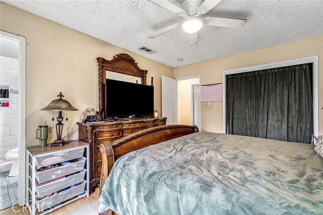 Detail Gallery Image 21 of 27 For 3849 N Stanford, Fresno,  CA 93727 - 3 Beds | 2 Baths