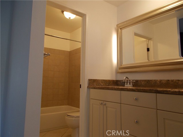 Detail Gallery Image 6 of 14 For 6241 Hartford Rd #182,  Yorba Linda,  CA 92887 - 3 Beds | 2 Baths