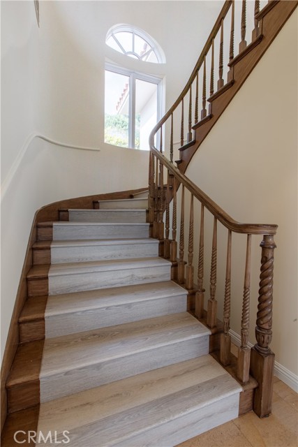 3355 Palo Vista Drive, Rancho Palos Verdes CA: https://media.crmls.org/medias/1fe7f3a7-e2df-46e5-b75d-f48123bc96ef.jpg