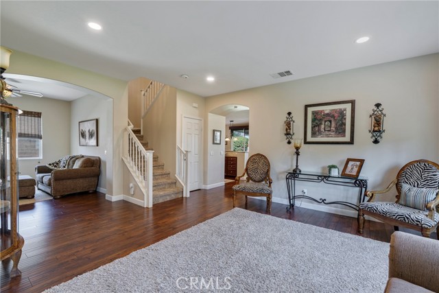 Detail Gallery Image 8 of 63 For 14286 Fairchild, Corona,  CA 92880 - 4 Beds | 2/1 Baths