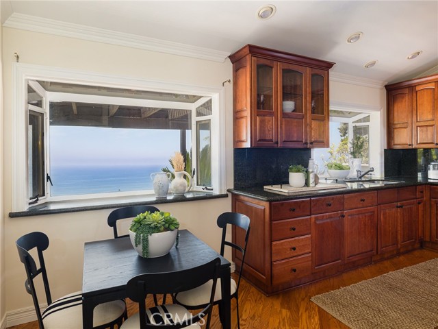 3528 Hightide Drive, Rancho Palos Verdes CA: https://media.crmls.org/medias/1fe87dfc-3f3a-4e51-92ac-2628ca3eb355.jpg