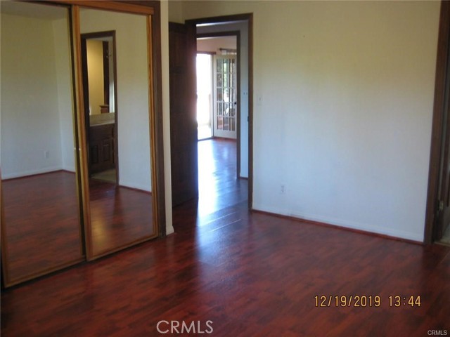 5931 CORBIN Avenue, Tarzana CA: https://media.crmls.org/medias/1fe92f61-d61a-4cf8-aca8-d1206b7ba426.jpg