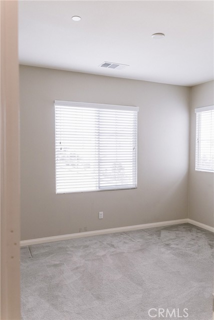 Detail Gallery Image 13 of 27 For 16084 Alpine Meadows Ave, Chino,  CA 91708 - 3 Beds | 3/1 Baths