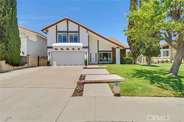 Detail Gallery Image 1 of 54 For 6875 E Swarthmore Dr, Anaheim Hills,  CA 92807 - 4 Beds | 3 Baths