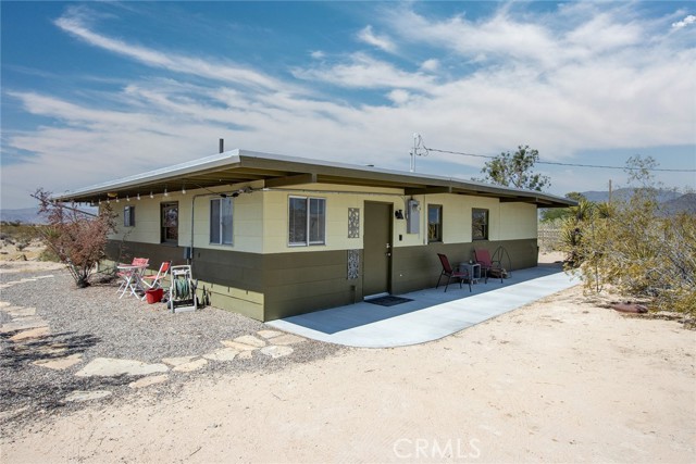 Detail Gallery Image 1 of 27 For 64525 Winters Rd, Joshua Tree,  CA 92252 - 1 Beds | 1 Baths