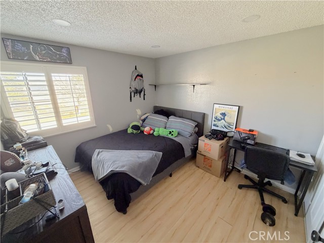 Detail Gallery Image 7 of 46 For 5102 Cantlewood, Palmdale,  CA 93552 - 4 Beds | 3 Baths