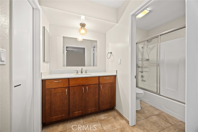 495 W WALNUT Street, Pasadena CA: https://media.crmls.org/medias/1fec90b9-1c34-478a-9d86-3d1158901cd4.jpg
