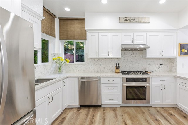 30030 Grandifloras Road, Canyon Country CA: https://media.crmls.org/medias/1fecd2bf-dde3-43a1-8a0f-2a0c0463fd7c.jpg