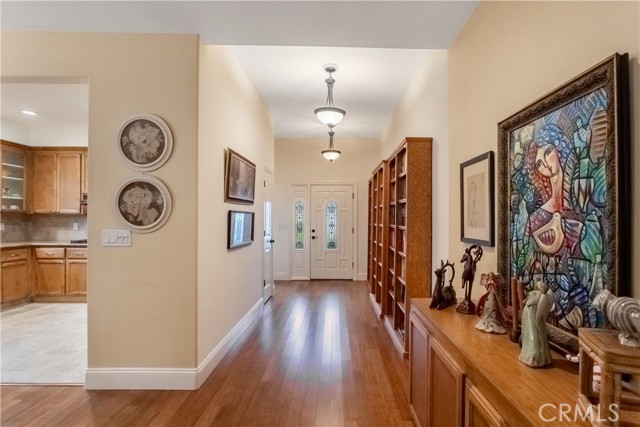 Detail Gallery Image 5 of 21 For 43 Redeemers Loop, Chico,  CA 95973 - 3 Beds | 2 Baths