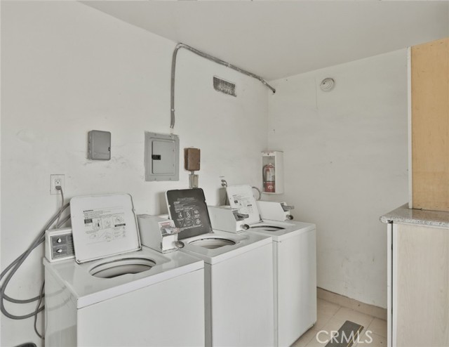 Image 23 of 60 For 1232 San Gabriel