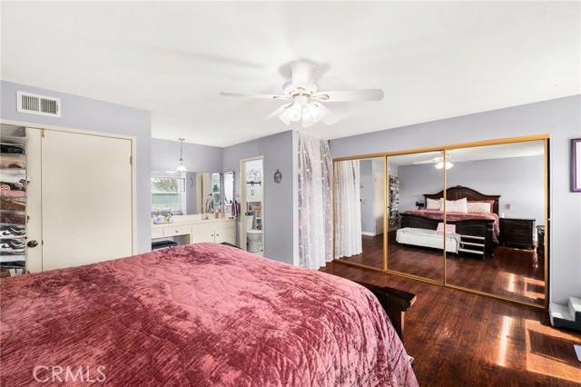 Image 22 of 43 For 4922 El Rancho Verde