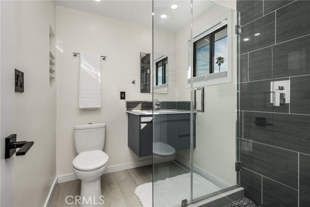 Detail Gallery Image 50 of 64 For 7830 E Ring, Long Beach,  CA 90808 - 4 Beds | 4 Baths