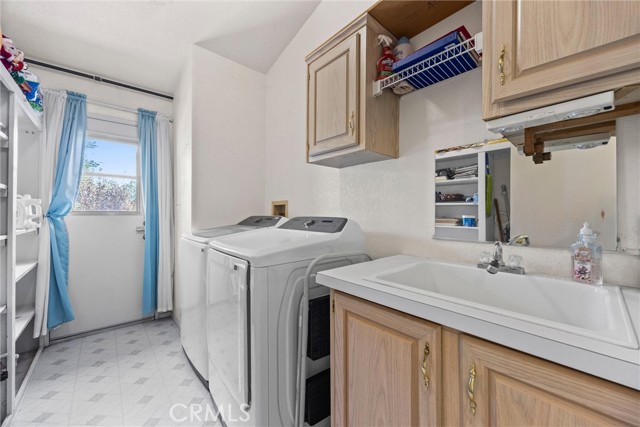 16713 Caribou Drive, Pine Mountain Club CA: https://media.crmls.org/medias/1fef60dc-1adf-4a9c-83ea-9bdb22ad27b1.jpg