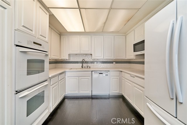 Detail Gallery Image 7 of 30 For 3200 La Rotonda Dr #204,  Rancho Palos Verdes,  CA 90275 - 3 Beds | 2 Baths