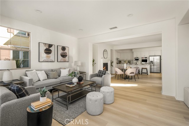 Detail Gallery Image 6 of 56 For 97 Twin Gables, Irvine,  CA 92620 - 4 Beds | 3 Baths