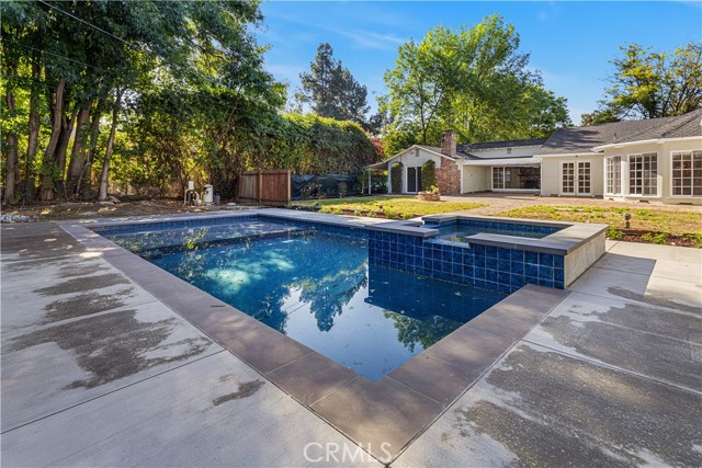 Detail Gallery Image 35 of 47 For 17361 Parthenia, –,  CA 91325 - 5 Beds | 4 Baths