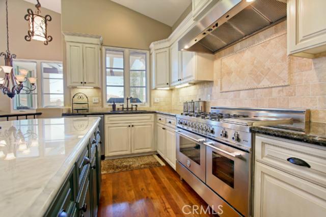 216 Irena Avenue, Redondo Beach, California 90277, 3 Bedrooms Bedrooms, ,3 BathroomsBathrooms,Residential,Sold,Irena,SB14153264