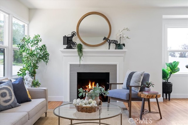 Detail Gallery Image 11 of 34 For 288 W Mariposa St, Altadena,  CA 91001 - 3 Beds | 2 Baths