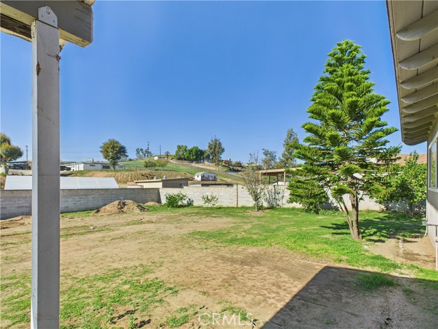 Detail Gallery Image 33 of 38 For 1748 Corona Ave, Norco,  CA 92860 - 4 Beds | 2 Baths
