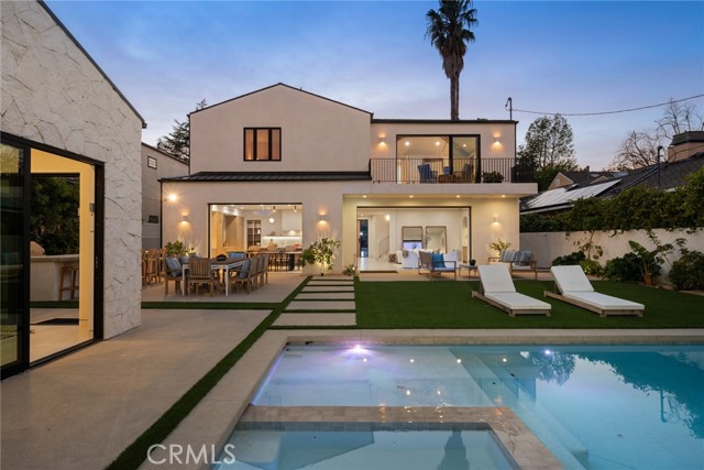 4320 Teesdale Avenue, Studio City CA: https://media.crmls.org/medias/1ff204aa-252f-4979-8ec1-1f17853a9f1d.jpg