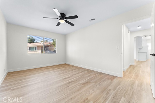 Detail Gallery Image 19 of 27 For 1382 via Santiago, Corona,  CA 92882 - 2 Beds | 1 Baths