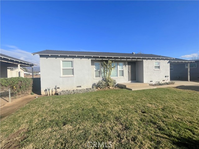 Detail Gallery Image 2 of 19 For 911 Park Ave, Calimesa,  CA 92320 - 2 Beds | 1 Baths