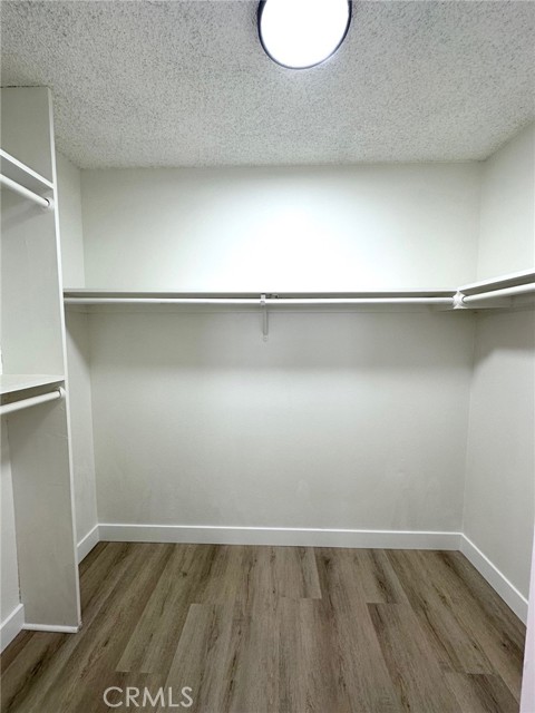 Detail Gallery Image 8 of 23 For 2465 N Idyllwild Ave, Rialto,  CA 92377 - 4 Beds | 2 Baths