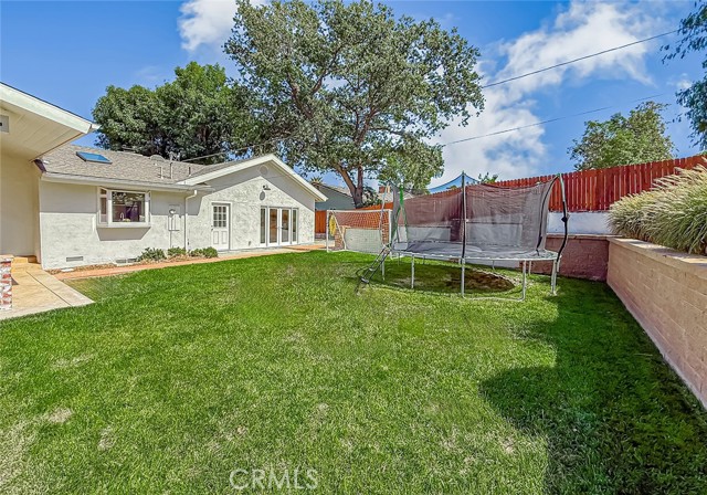 843 Encino Vista Drive, Thousand Oaks CA: https://media.crmls.org/medias/1ff57494-9d63-4a67-bdcf-bb8369c57519.jpg