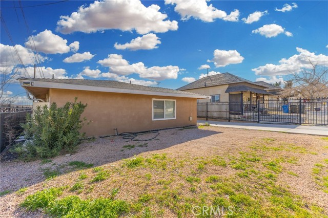 Detail Gallery Image 7 of 29 For 409 N 3rd Avenue, Barstow,  CA 92311 - 4 Beds | 2 Baths