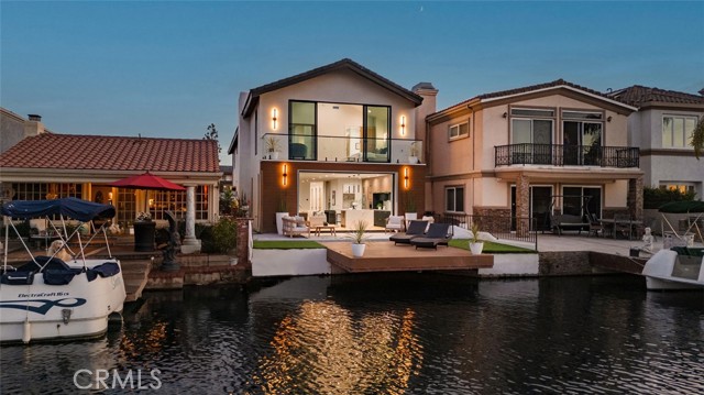 21907 Erie Lane, Lake Forest CA: https://media.crmls.org/medias/1ff631cb-4f6b-412f-99f1-deaeb3319cc4.jpg