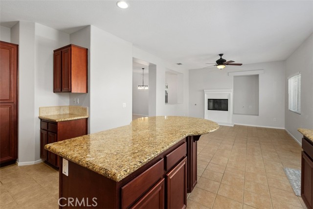 Detail Gallery Image 17 of 42 For 35700 Emily, Murrieta,  CA 92563 - 3 Beds | 2/1 Baths