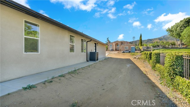 Detail Gallery Image 52 of 53 For 38295 Wild Poppy Lane, Yucaipa,  CA 92399 - 4 Beds | 3/1 Baths