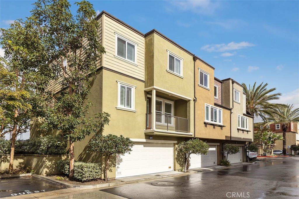 13 Bluefin Court, Newport Beach, CA 92663